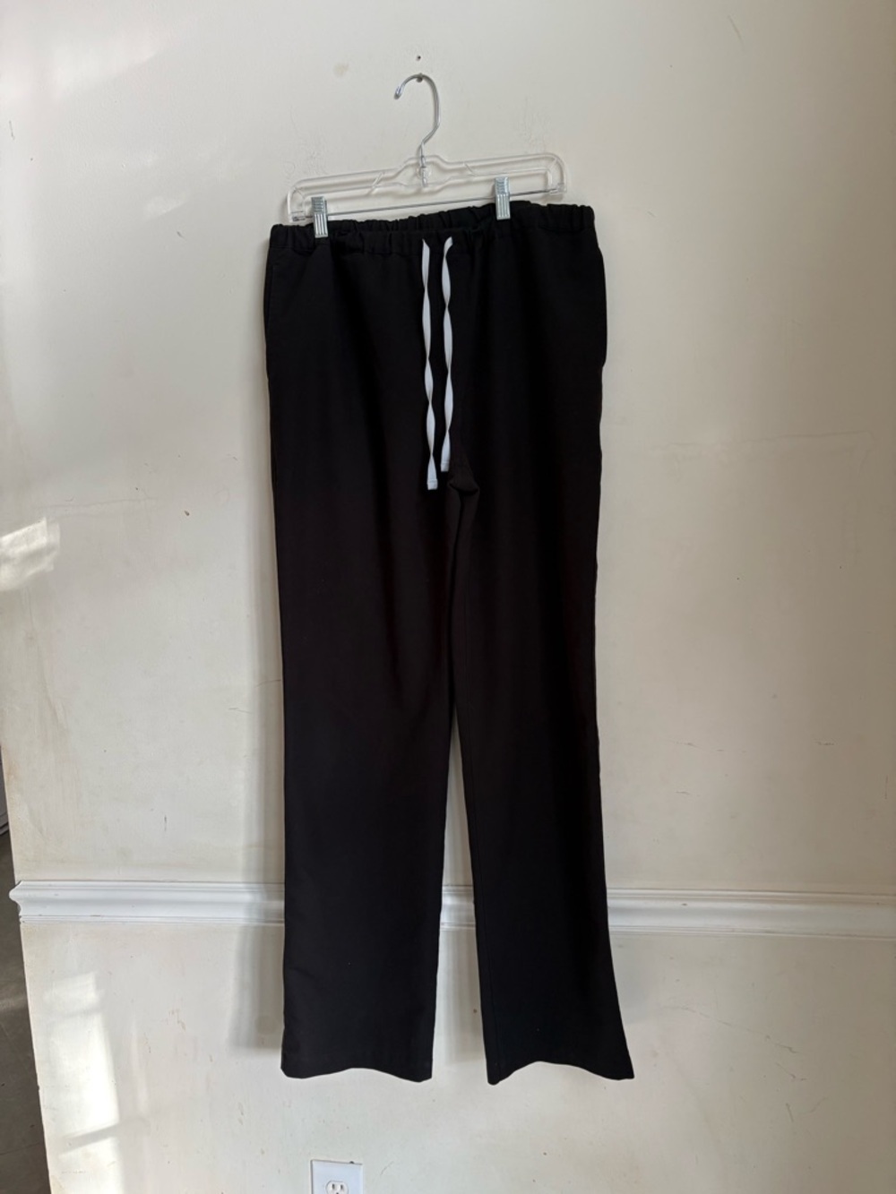 FIGS Technical Collection Black Scrub Pants unisex size L tall (34x33) - Picture 2 of 5